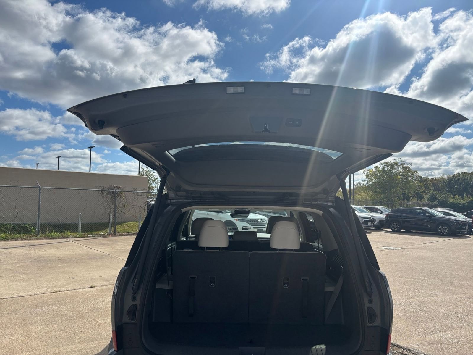 Thumbnail: 2025 Hyundai Santa Fe - 29