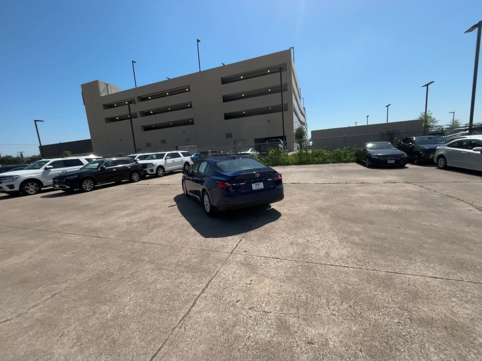 2025 Toyota Camry LE 13