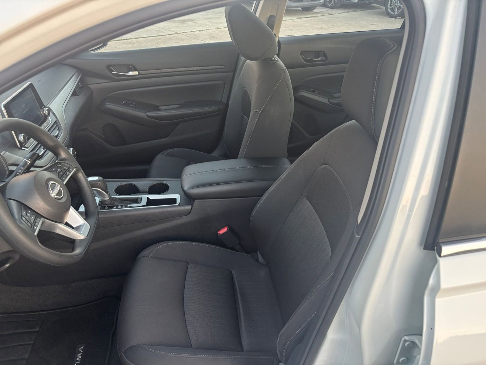 Thumbnail: 2025 Nissan Altima - 24