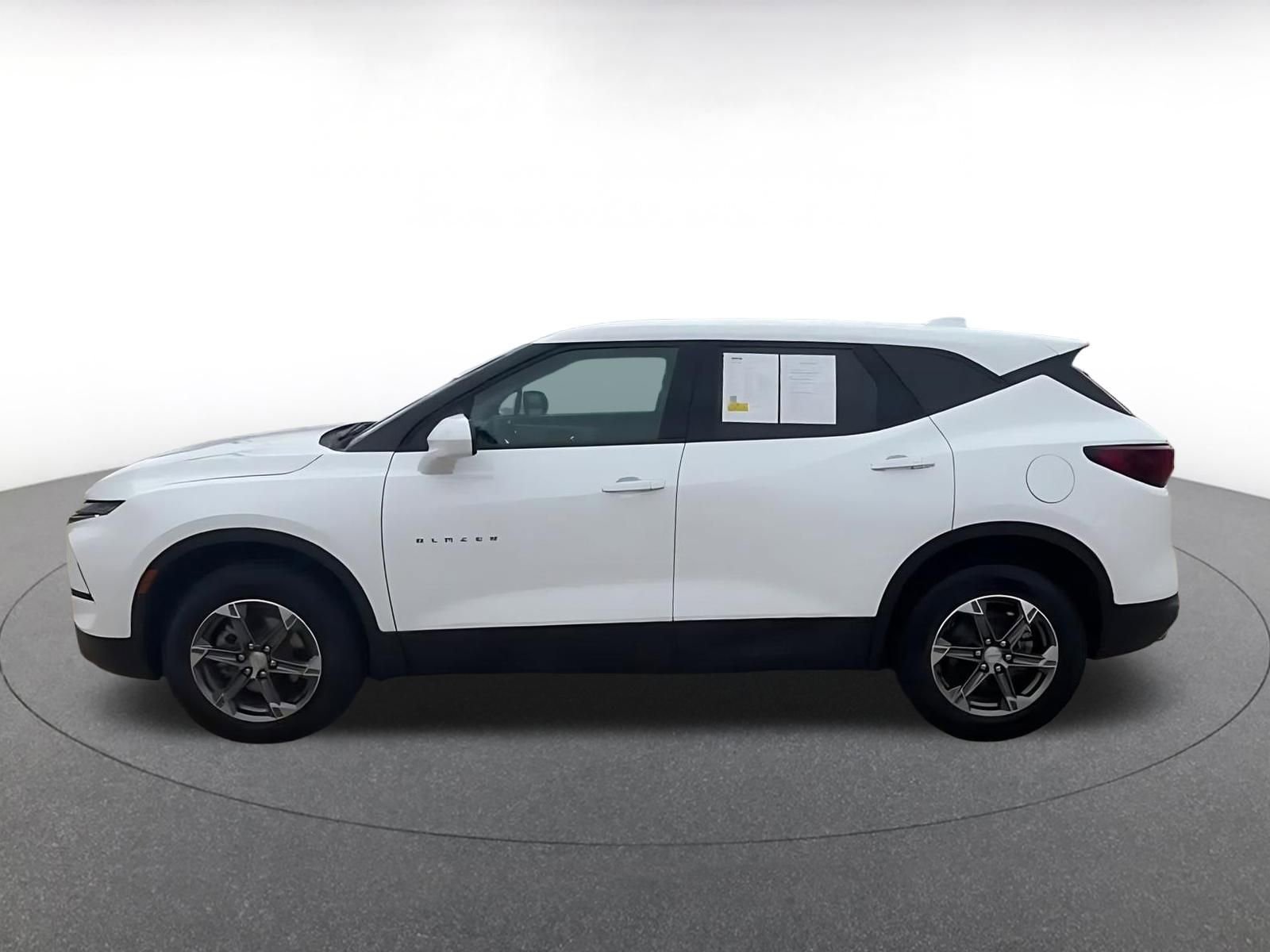 Thumbnail: 2025 Chevrolet Blazer - 9