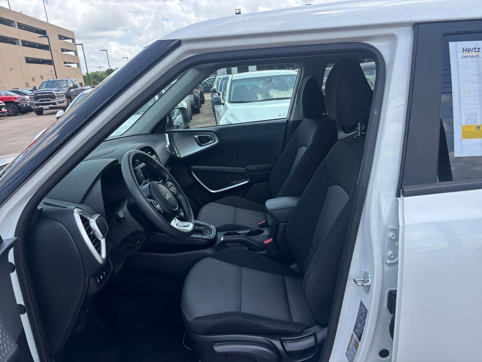 Thumbnail: 2025 Kia Soul - 24