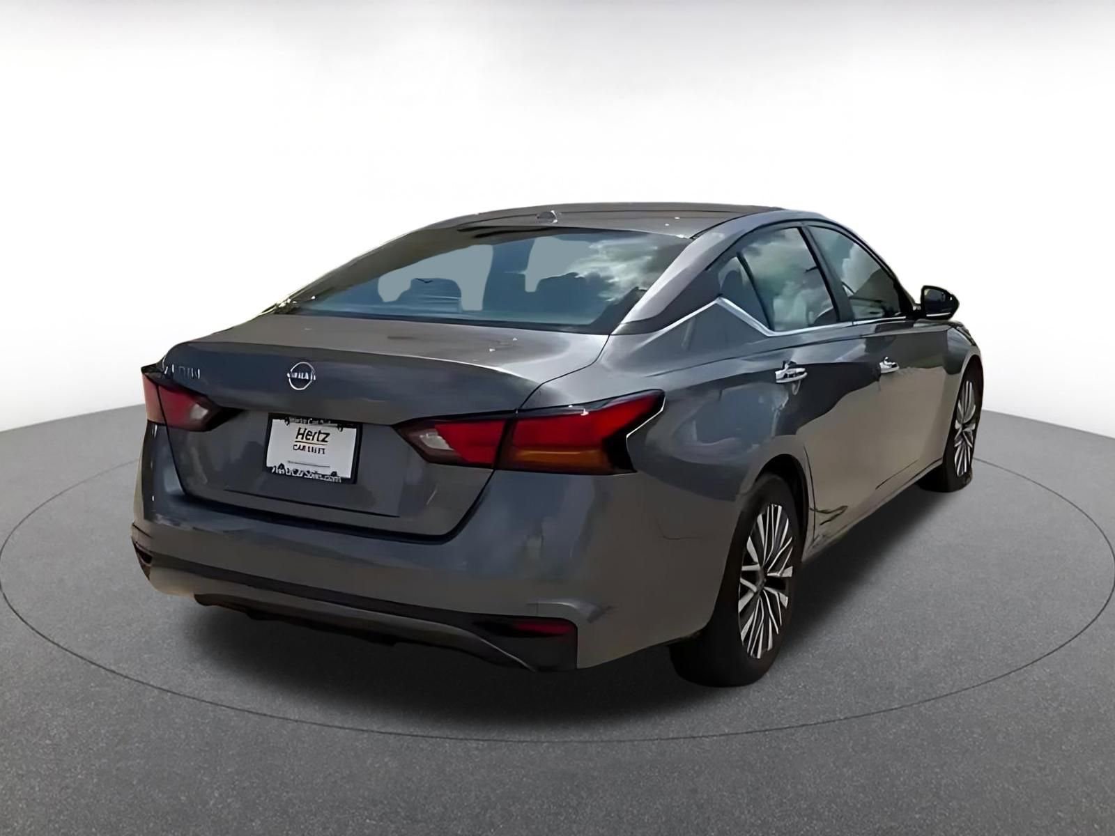 Thumbnail: 2025 Nissan Altima - 14