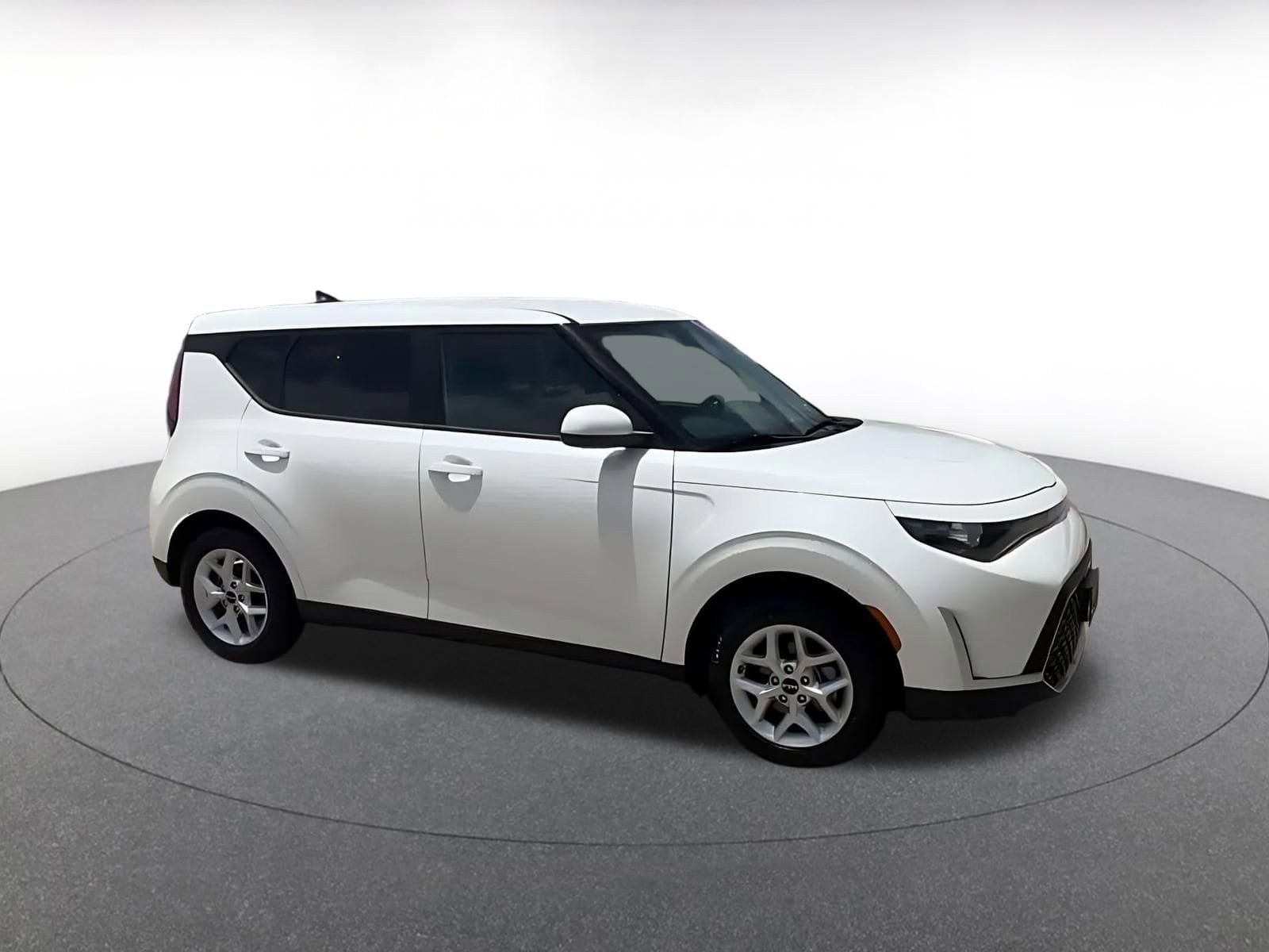 Thumbnail: 2025 Kia Soul - 2