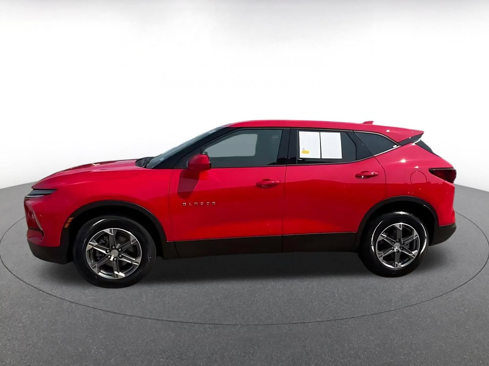 Thumbnail: 2026 Chevrolet Blazer - 6