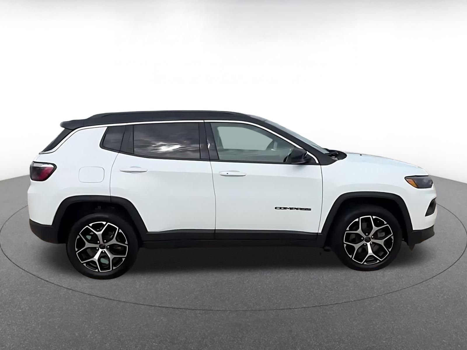 Thumbnail: 2025 Jeep Compass - 8