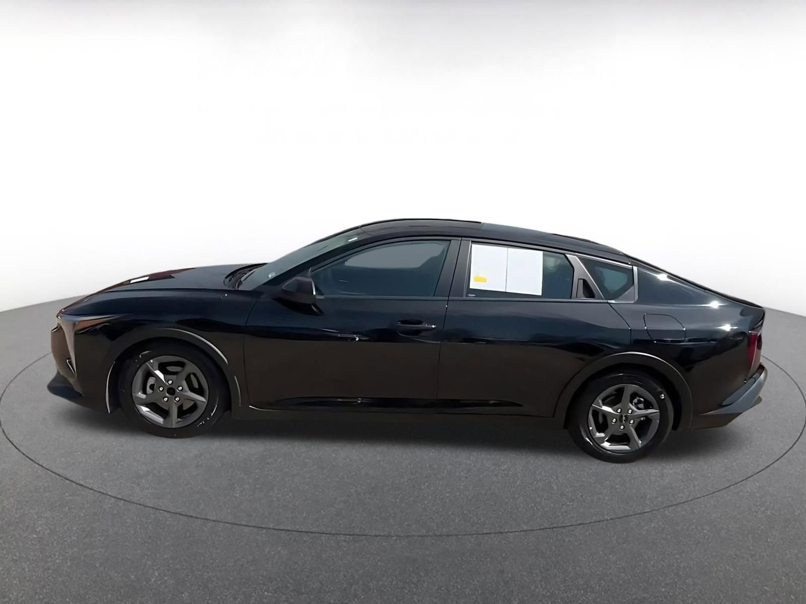 Thumbnail: 2025 Kia K4 - 9