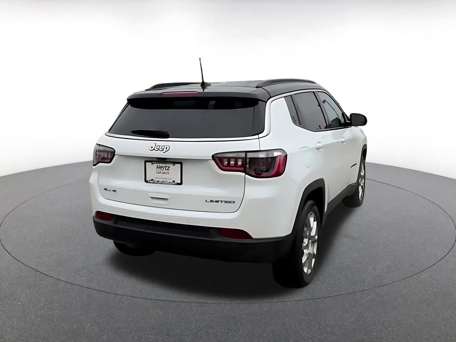 Thumbnail: 2025 Jeep Compass - 15