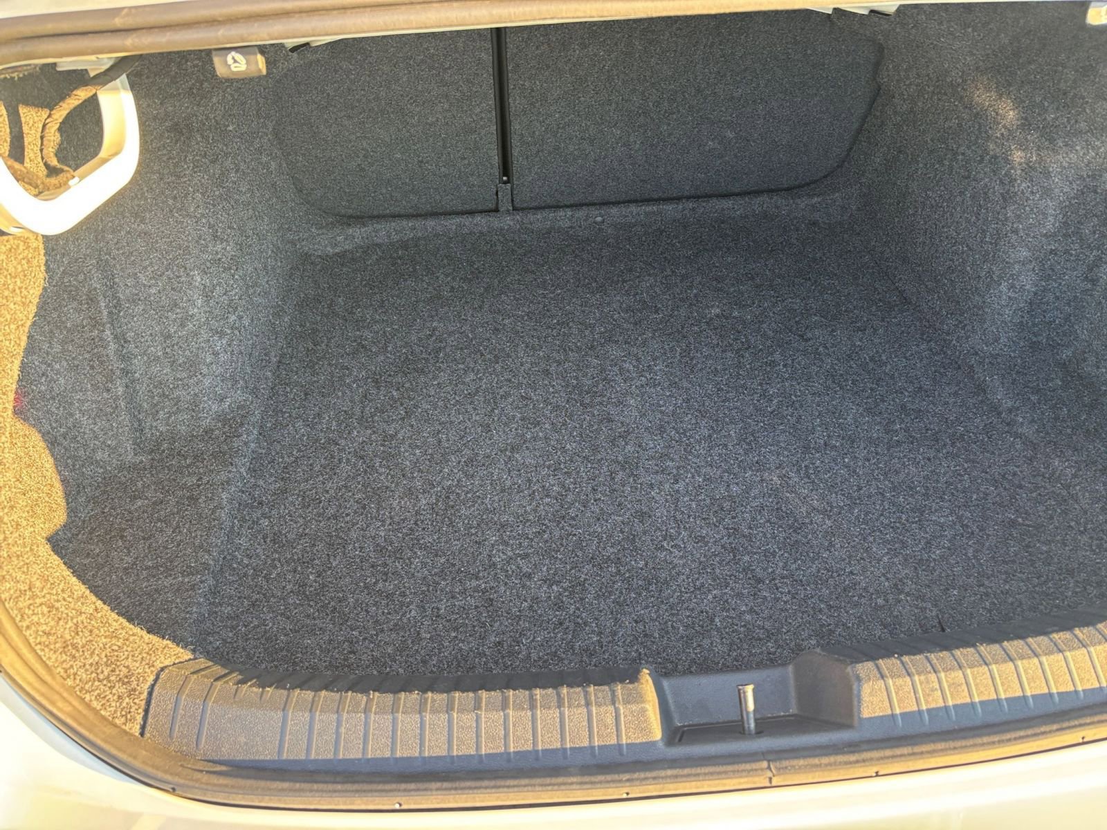 Thumbnail: 2025 Volkswagen Jetta - 29