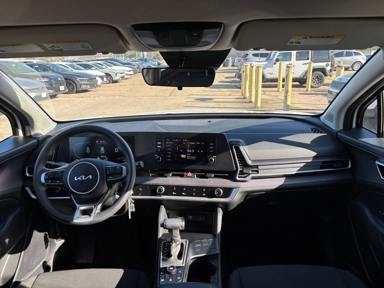 Thumbnail: 2025 Kia Sportage - 32