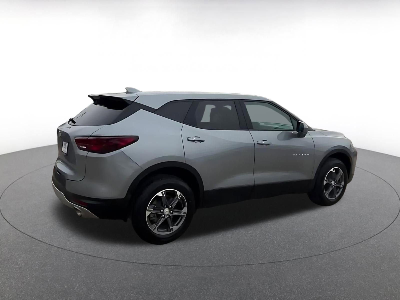 Thumbnail: 2025 Chevrolet Blazer - 15