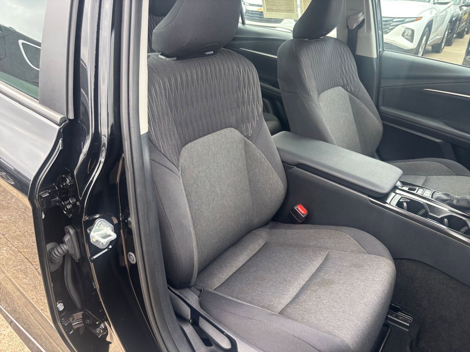 Thumbnail: 2025 Toyota Camry - 35