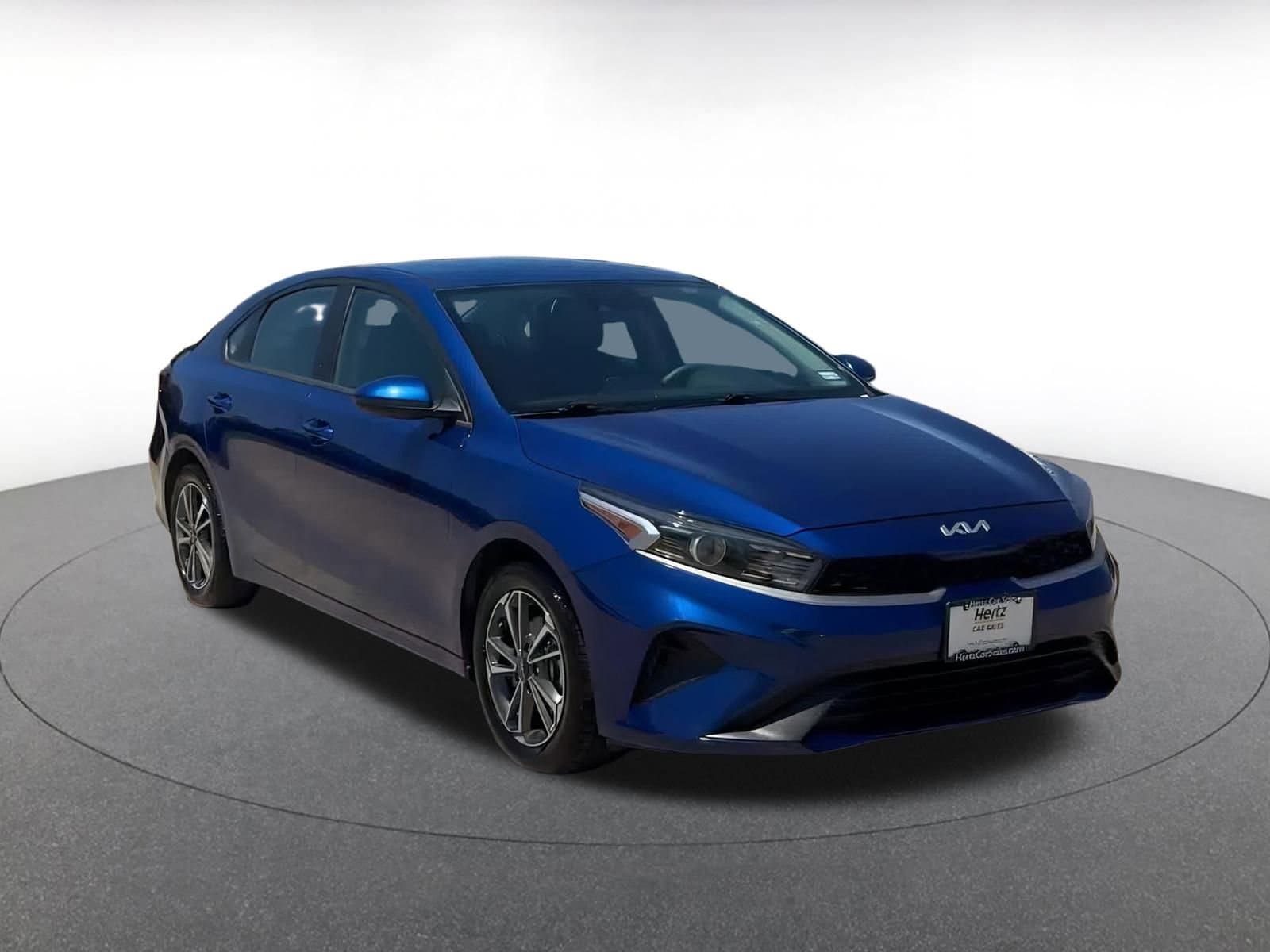 Thumbnail: 2023 Kia Forte - 3