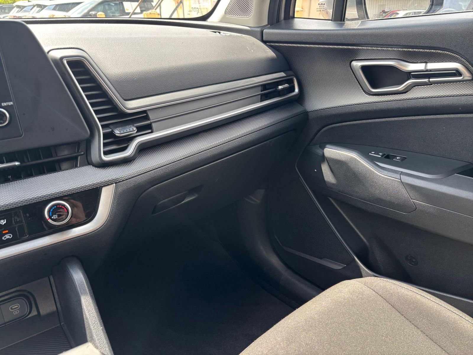 Thumbnail: 2024 Kia Sportage - 34