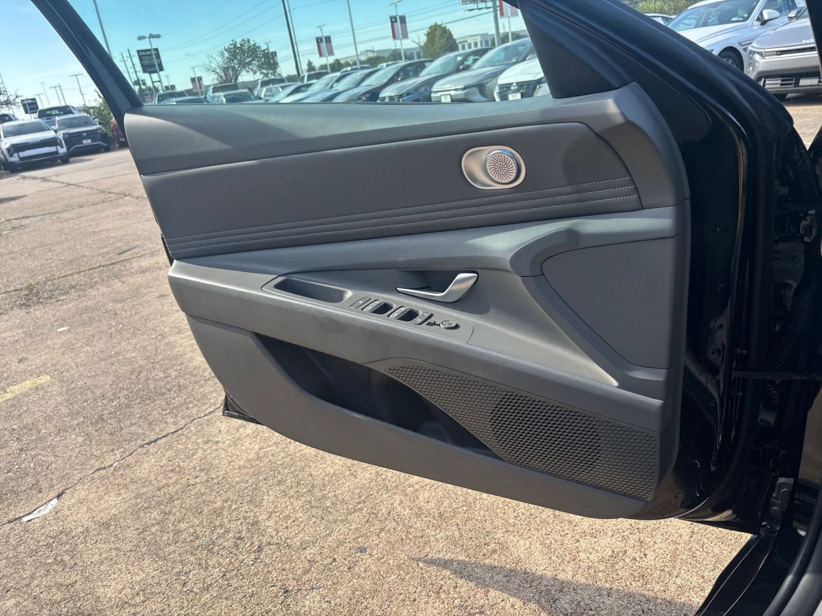 Thumbnail: 2026 Hyundai Elantra - 18
