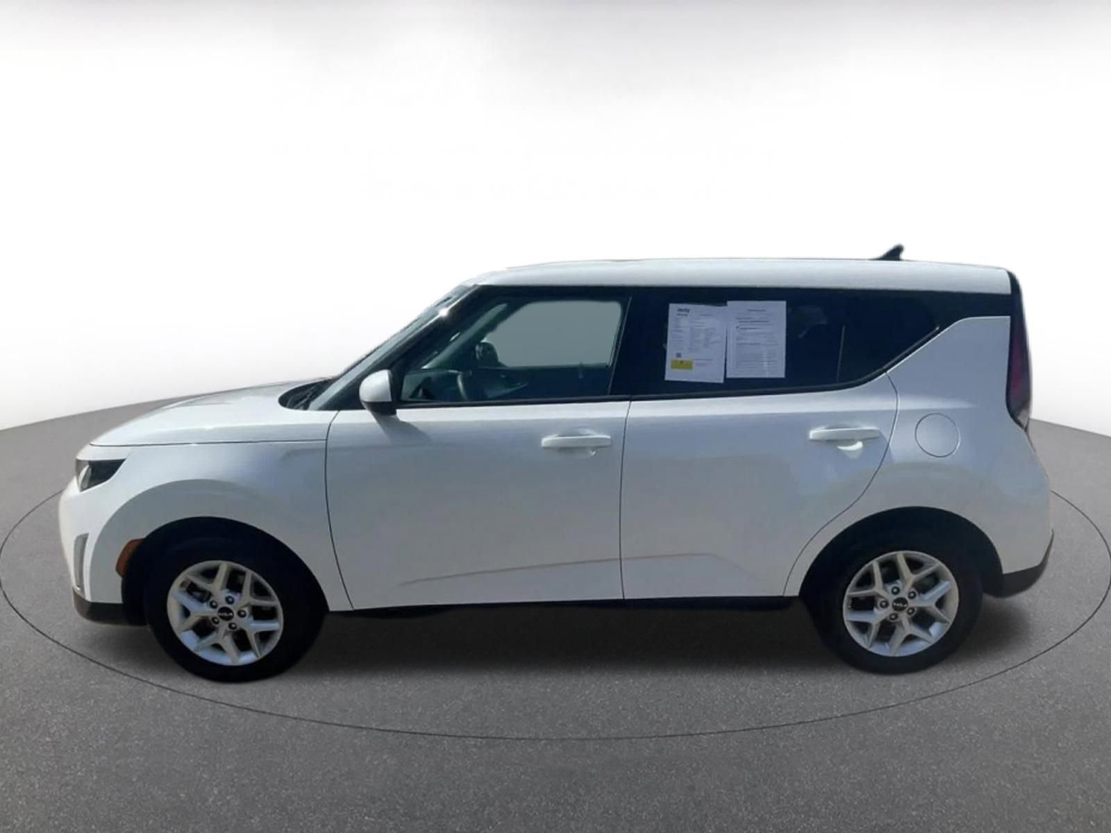 2024 Kia Soul LX 6