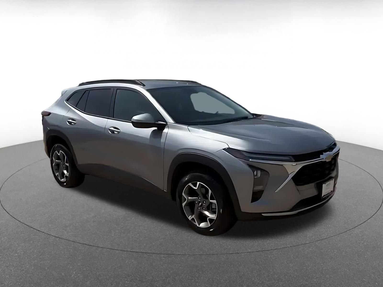Thumbnail: 2025 Chevrolet Trax - 2