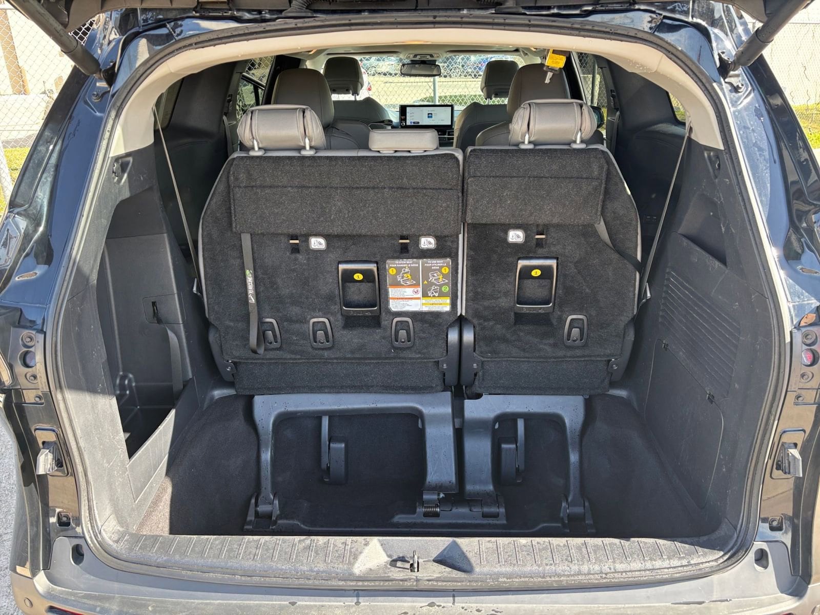 Thumbnail: 2025 Toyota Sienna - 34