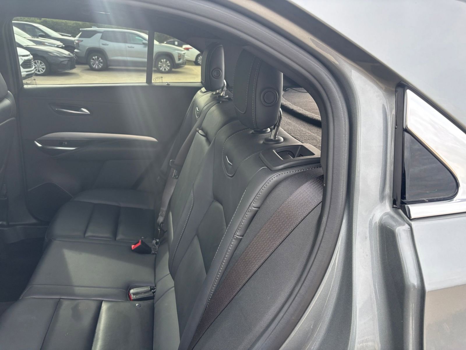 Thumbnail: 2023 Cadillac XT4 - 35