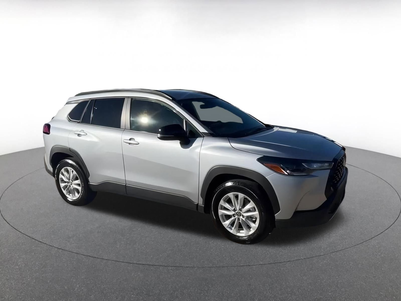 Thumbnail: 2025 Toyota Corolla Cross - 2