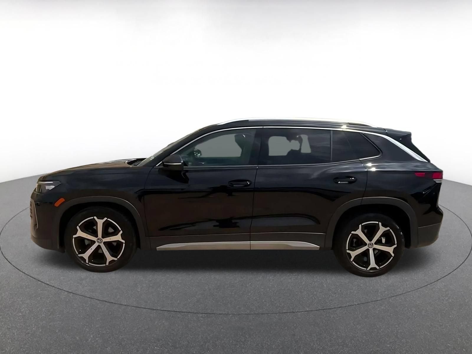Thumbnail: 2026 Volkswagen Tiguan - 7