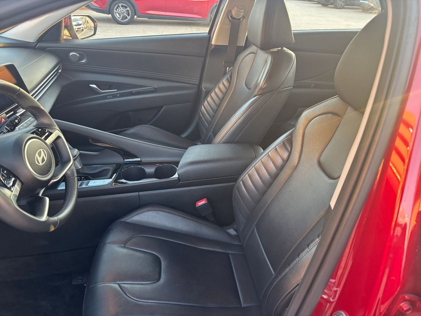 Thumbnail: 2025 Hyundai Elantra - 24