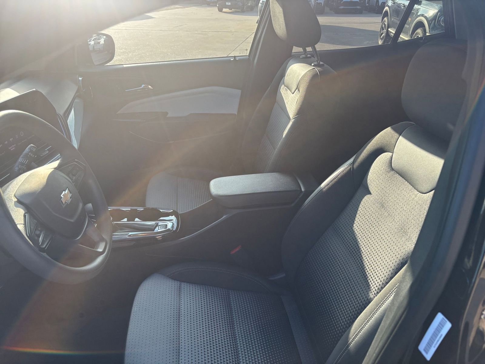 Thumbnail: 2025 Chevrolet Trax - 24