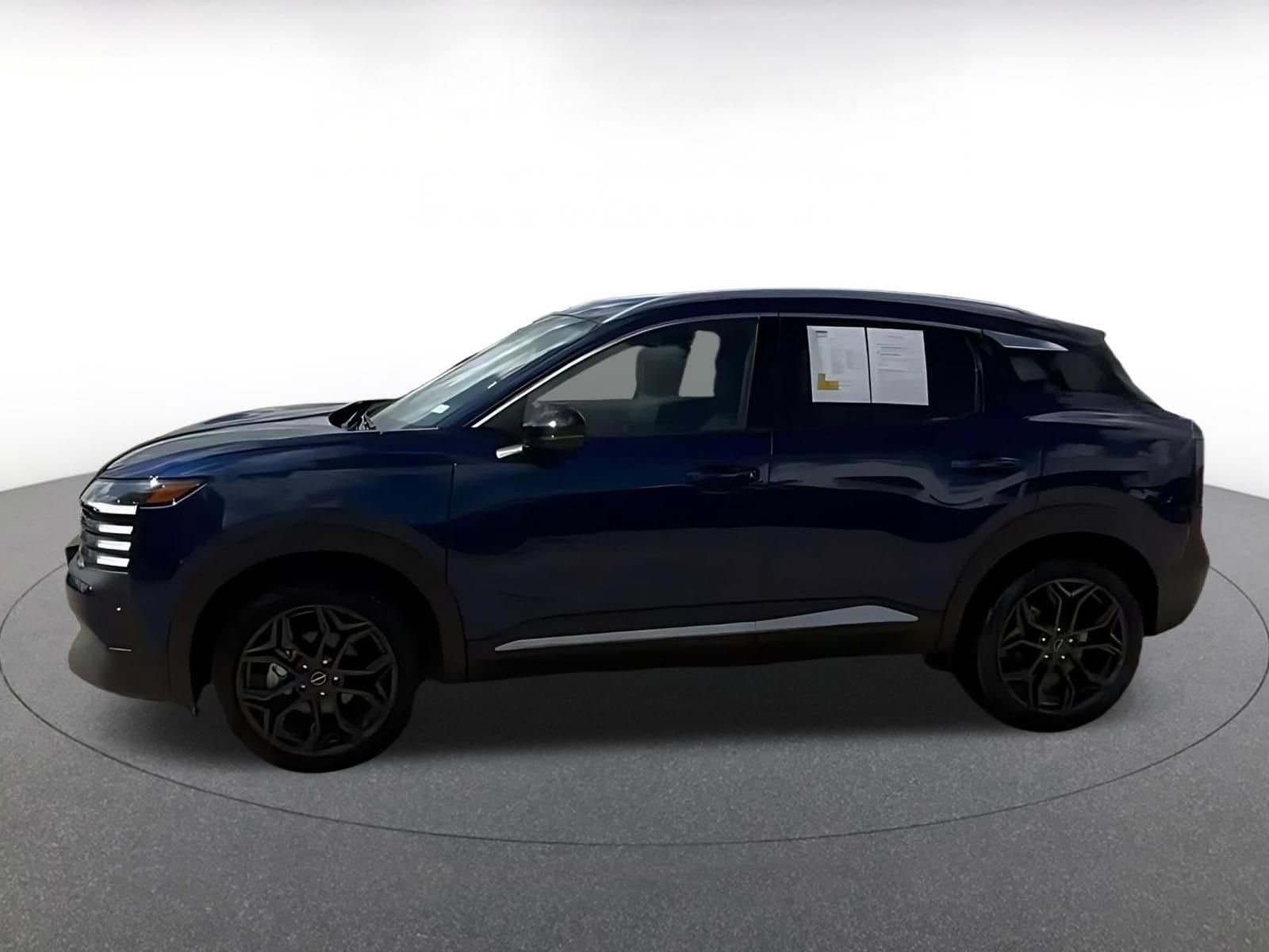 Thumbnail: 2026 Nissan Kicks - 8