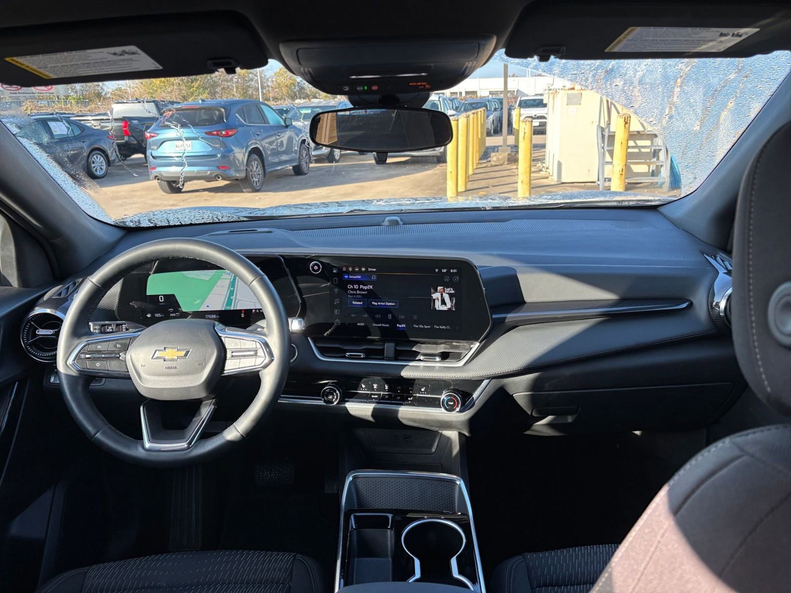 Thumbnail: 2025 Chevrolet Equinox - 32