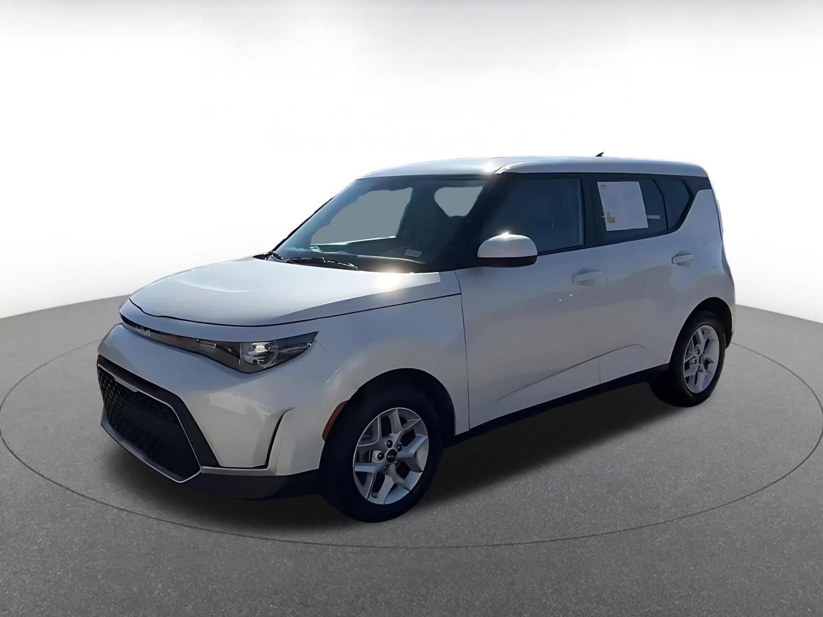Thumbnail: 2025 Kia Soul - 8