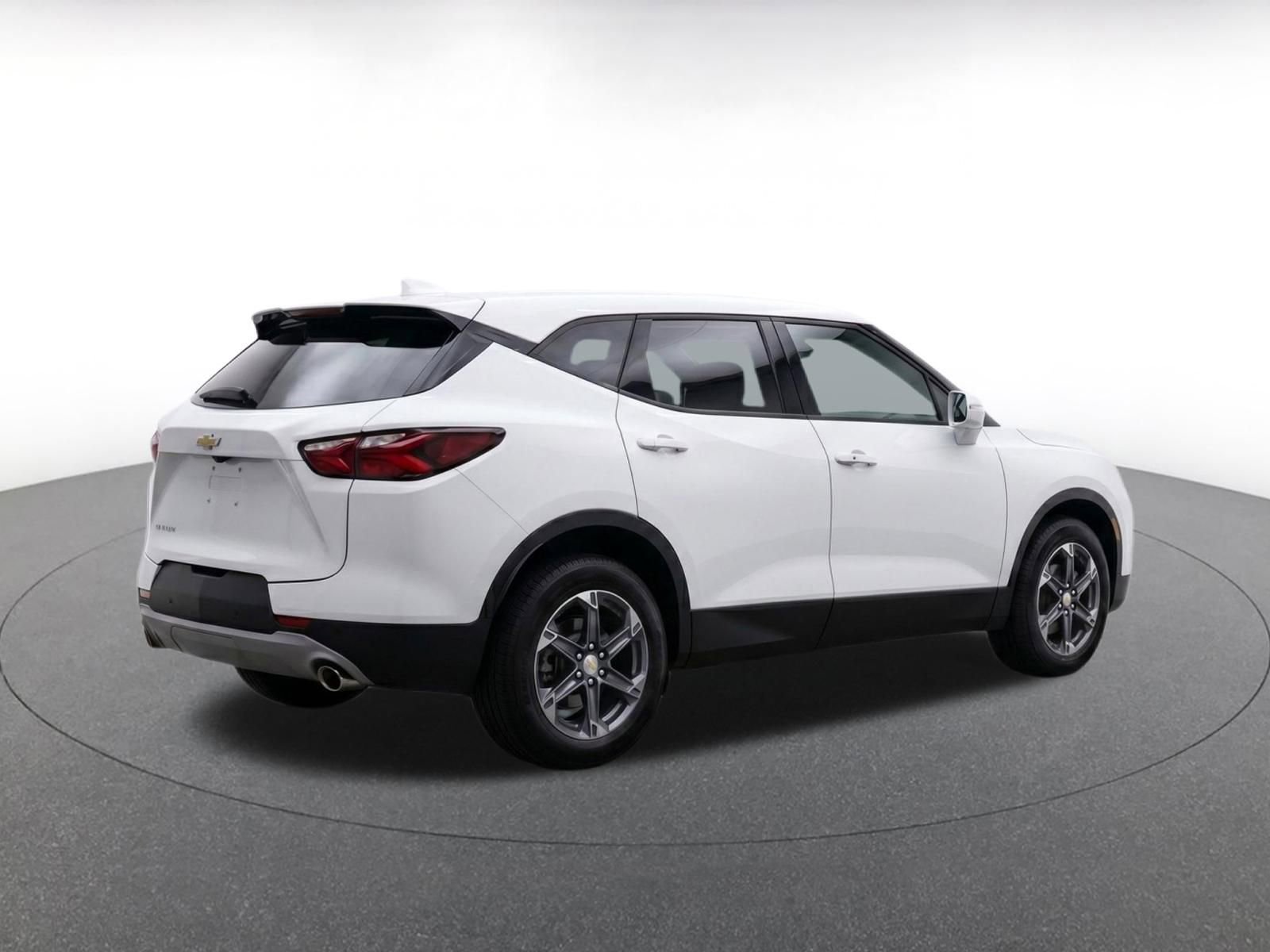 Thumbnail: 2025 Chevrolet Blazer - 9