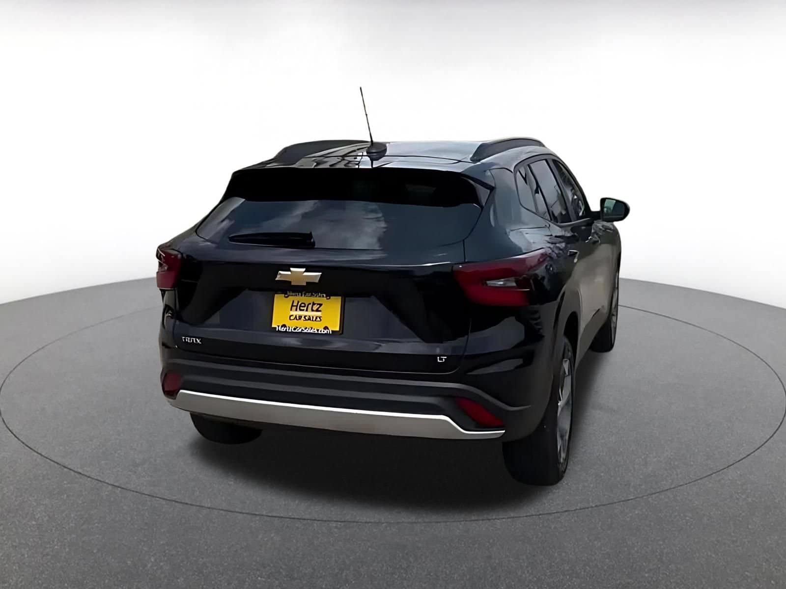 Thumbnail: 2025 Chevrolet Trax - 15