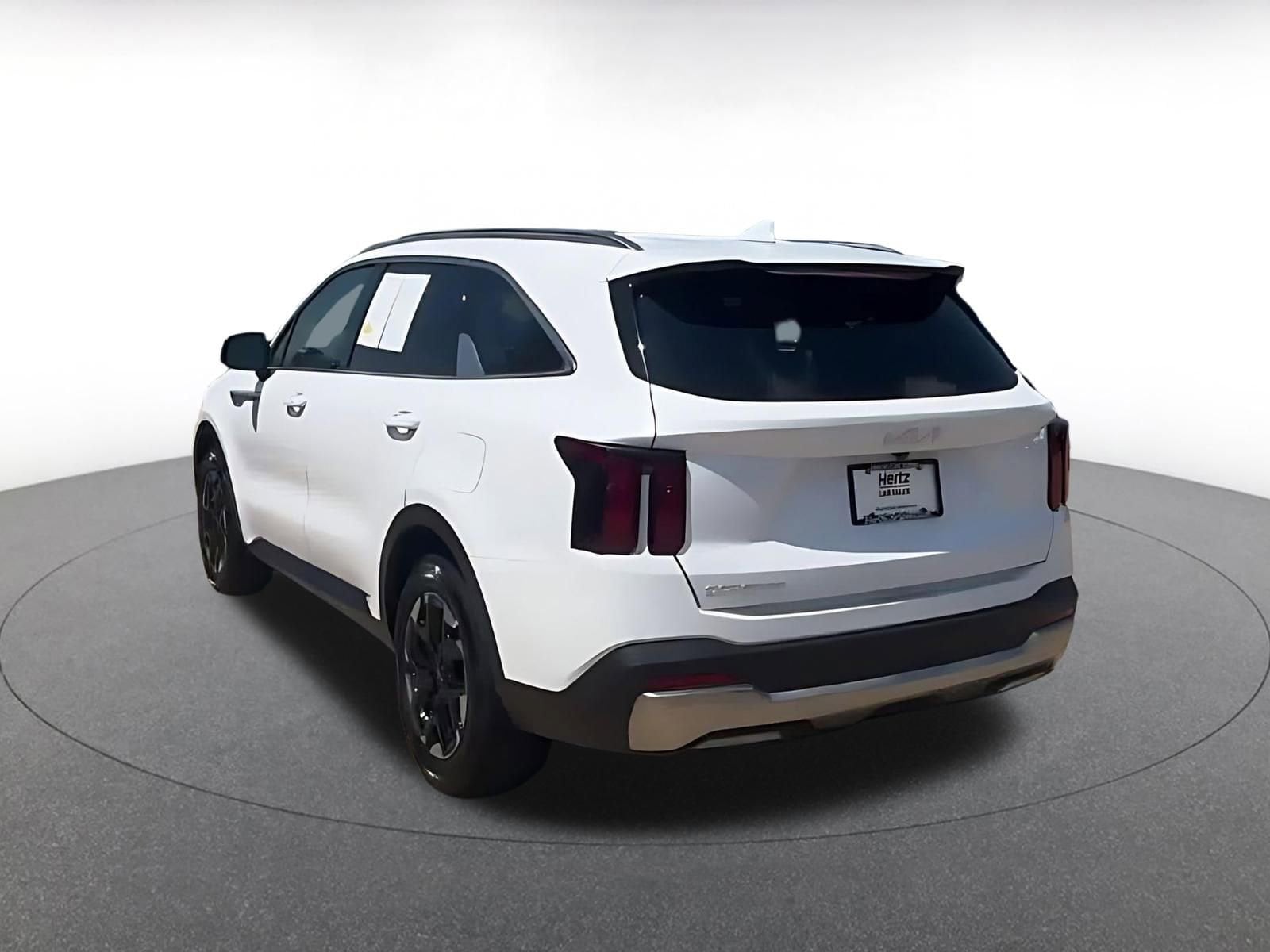 Thumbnail: 2024 Kia Sorento - 11