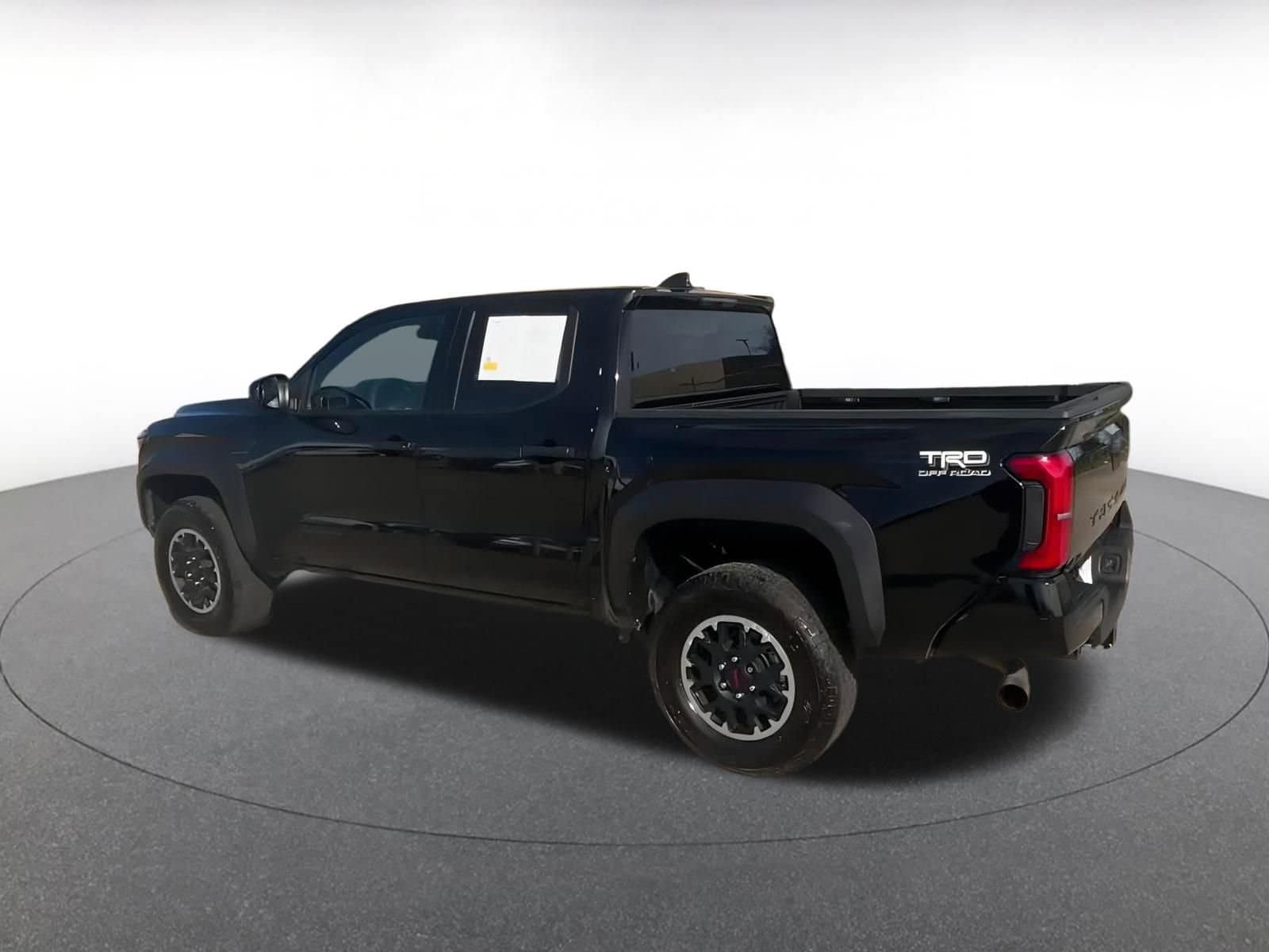 Thumbnail: 2025 Toyota Tacoma - 10