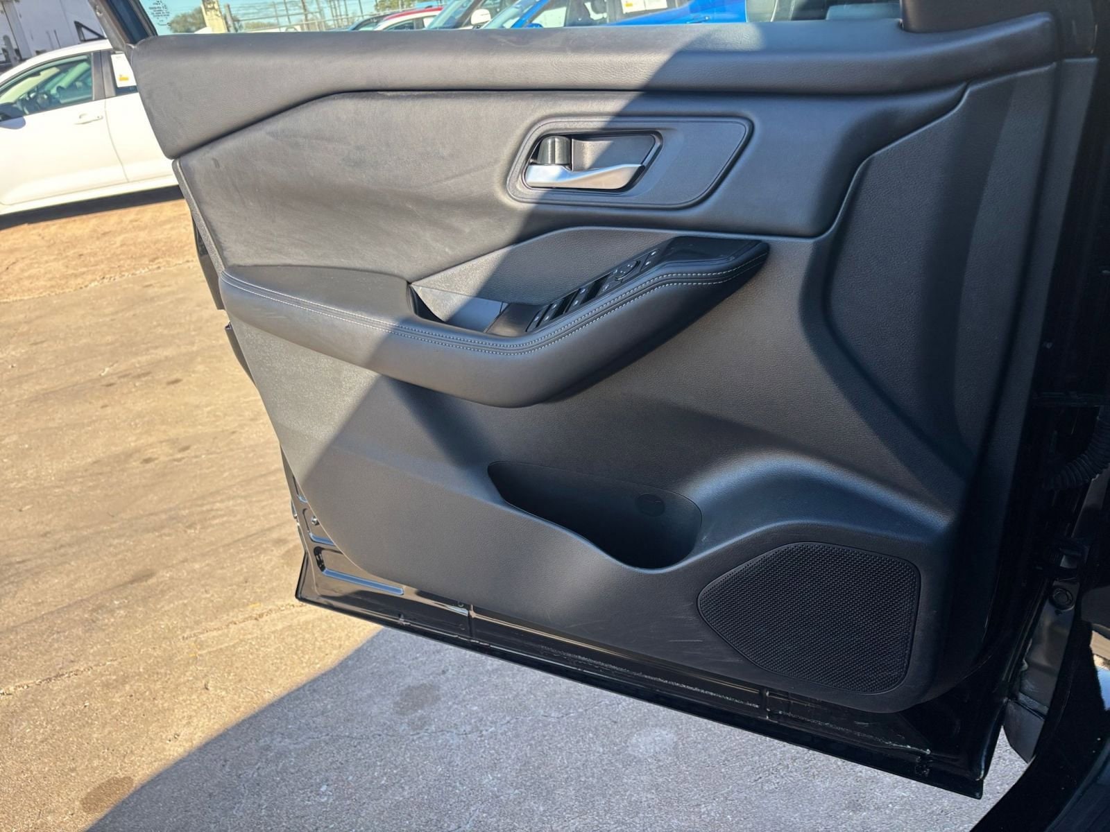 Thumbnail: 2025 Nissan Rogue - 20