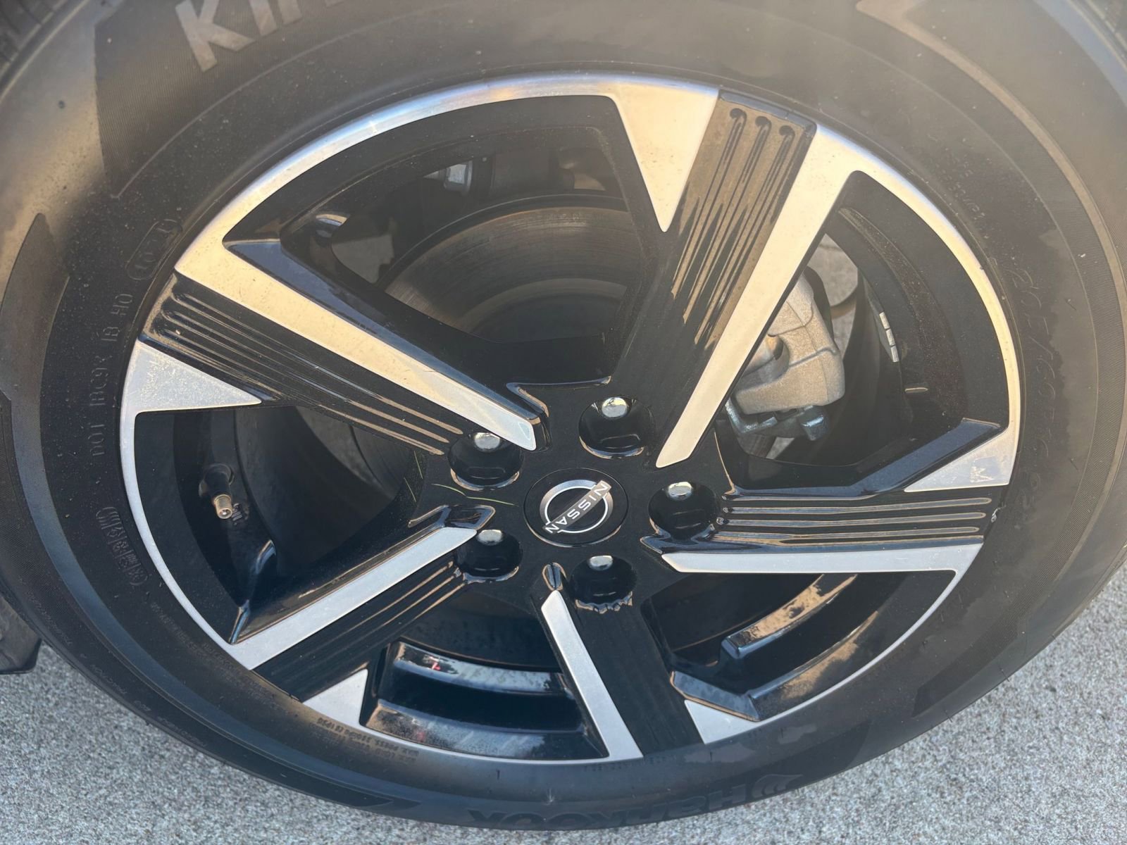 Thumbnail: 2025 Nissan Sentra - 28