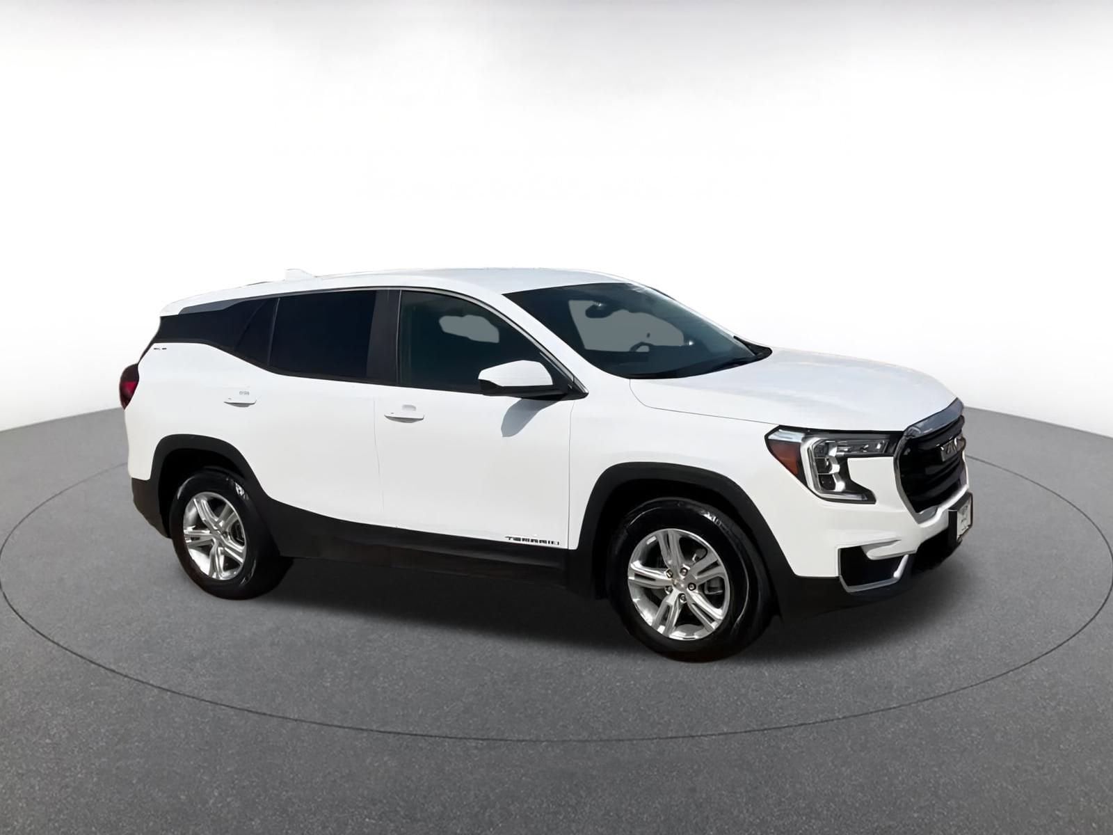 Thumbnail: 2024 GMC Terrain - 2