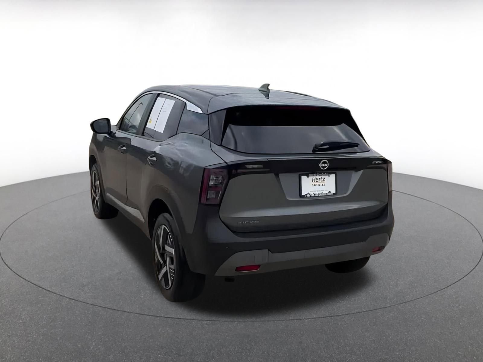 Thumbnail: 2025 Nissan Kicks - 11