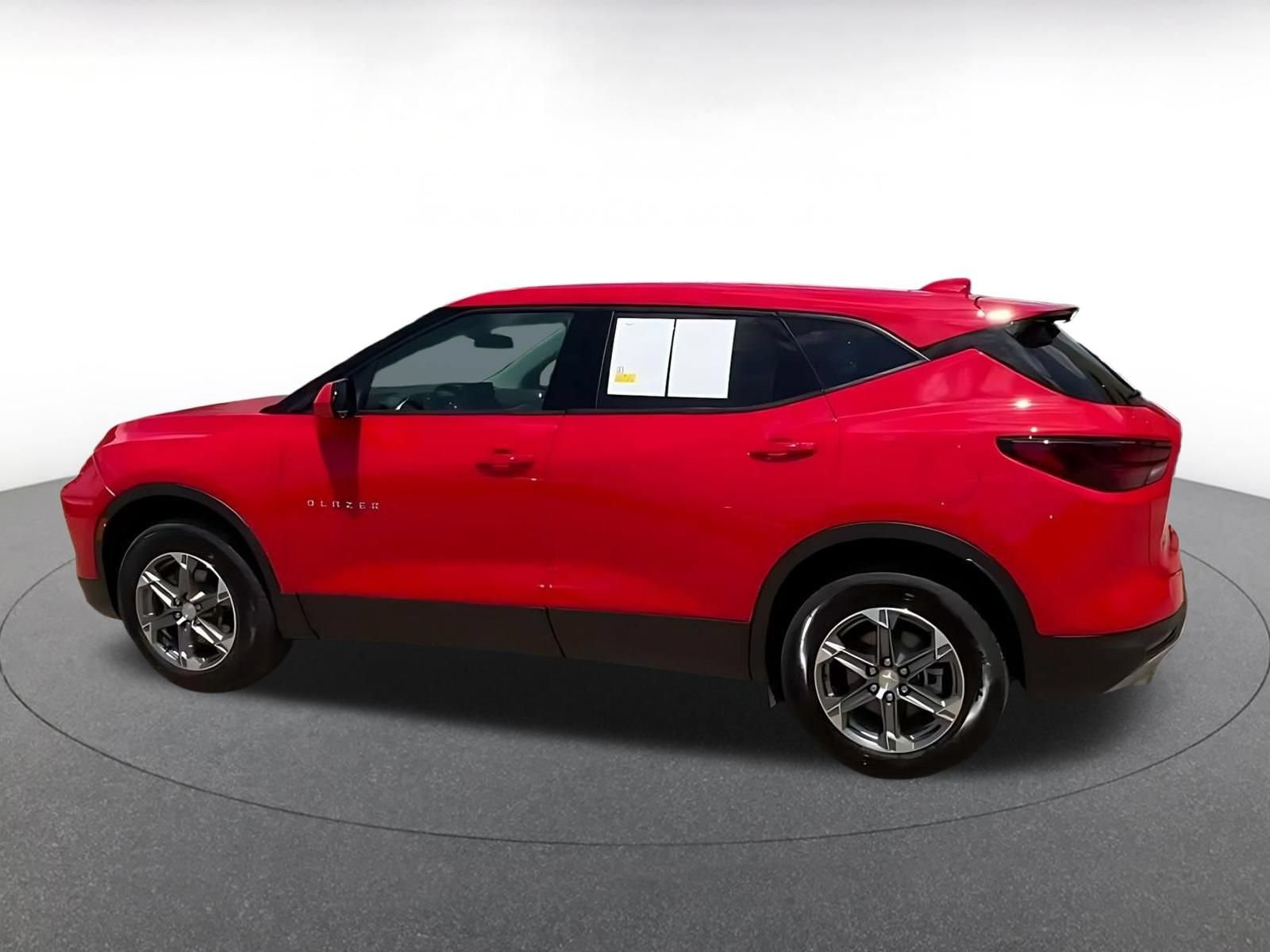 Thumbnail: 2026 Chevrolet Blazer - 9