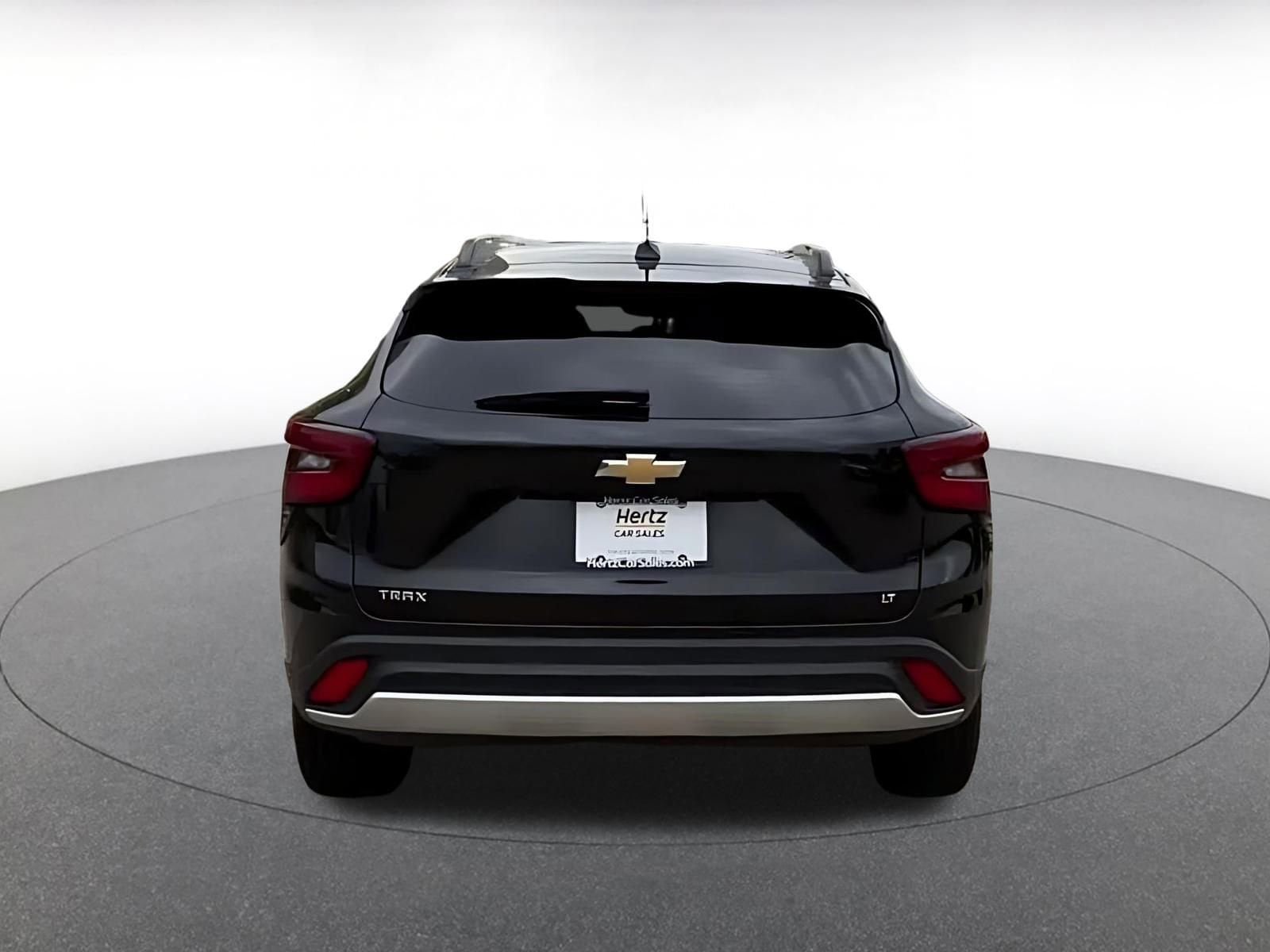 Thumbnail: 2025 Chevrolet Trax - 12