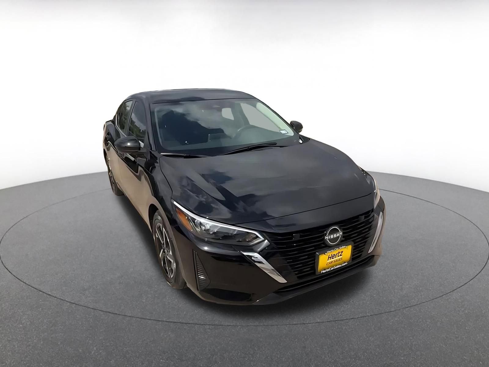 Thumbnail: 2025 Nissan Sentra - 3
