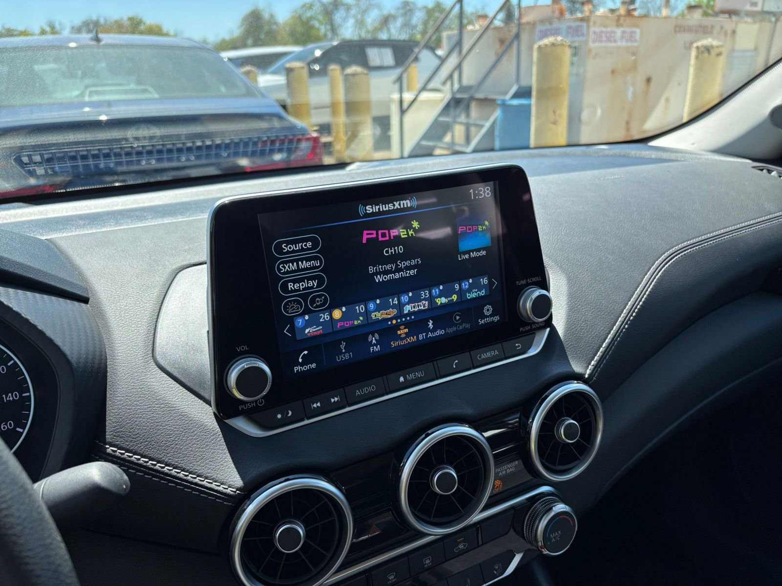 Thumbnail: 2025 Nissan Sentra - 20