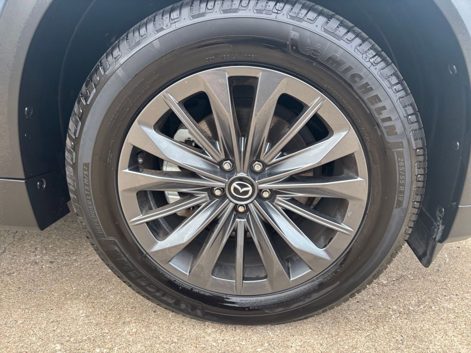 Thumbnail: 2025 Mazda CX-70 - 32