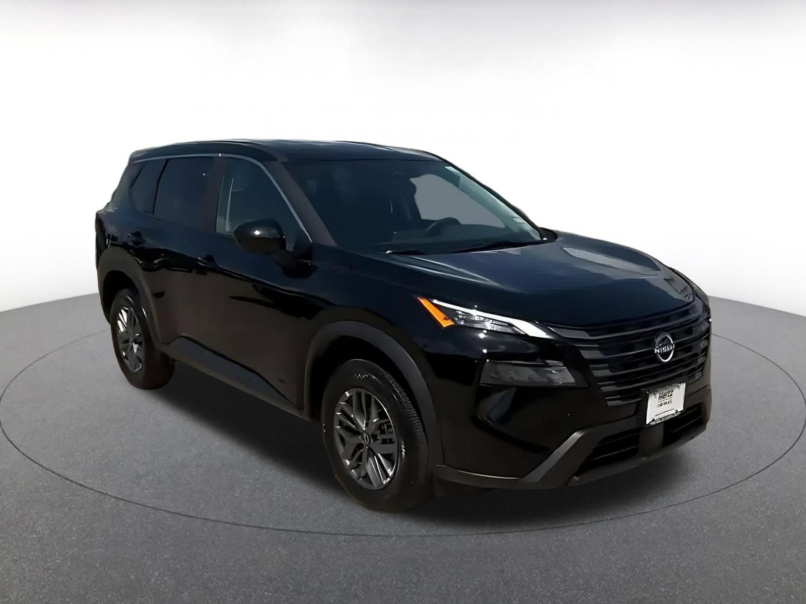 Thumbnail: 2026 Nissan Rogue - 3