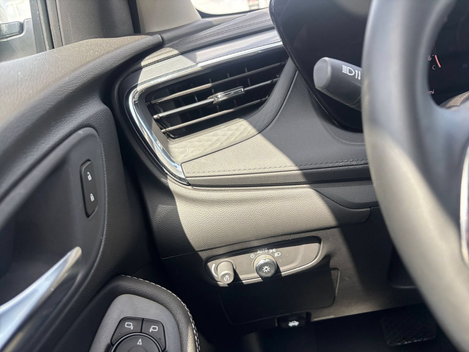 Thumbnail: 2026 Buick Encore GX - 33