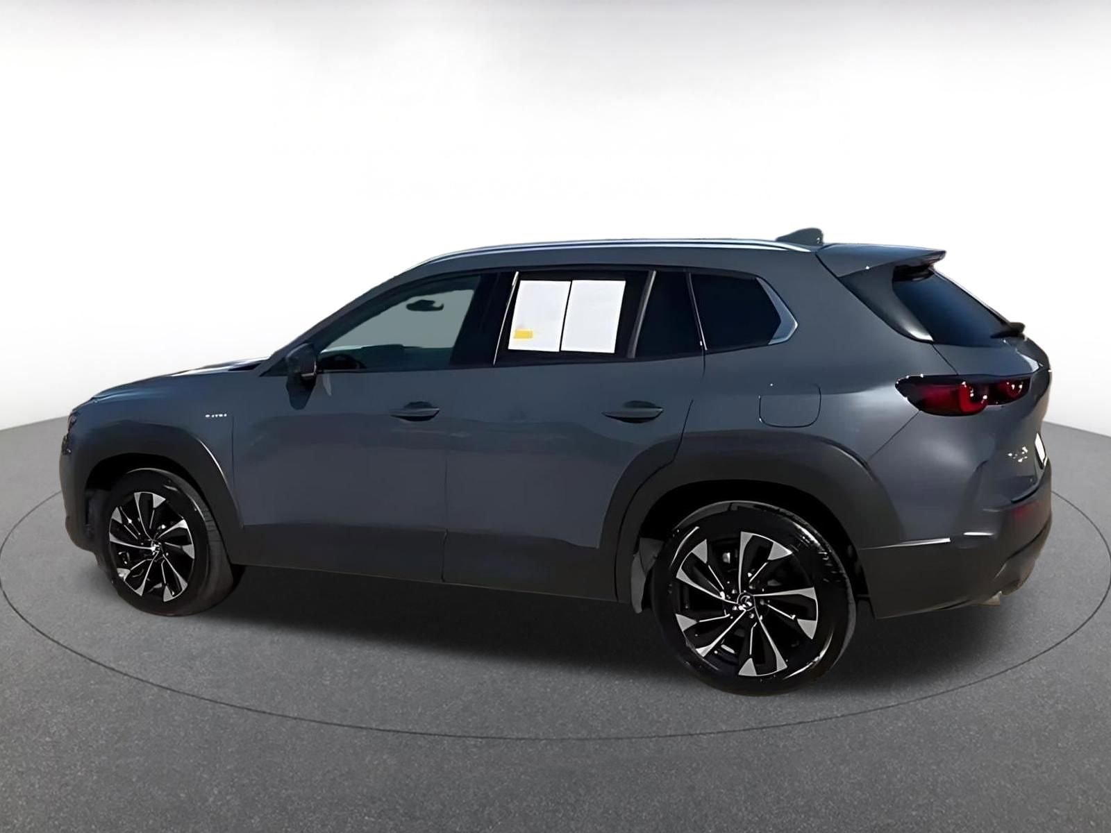 Thumbnail: 2025 Mazda CX-50 - 10