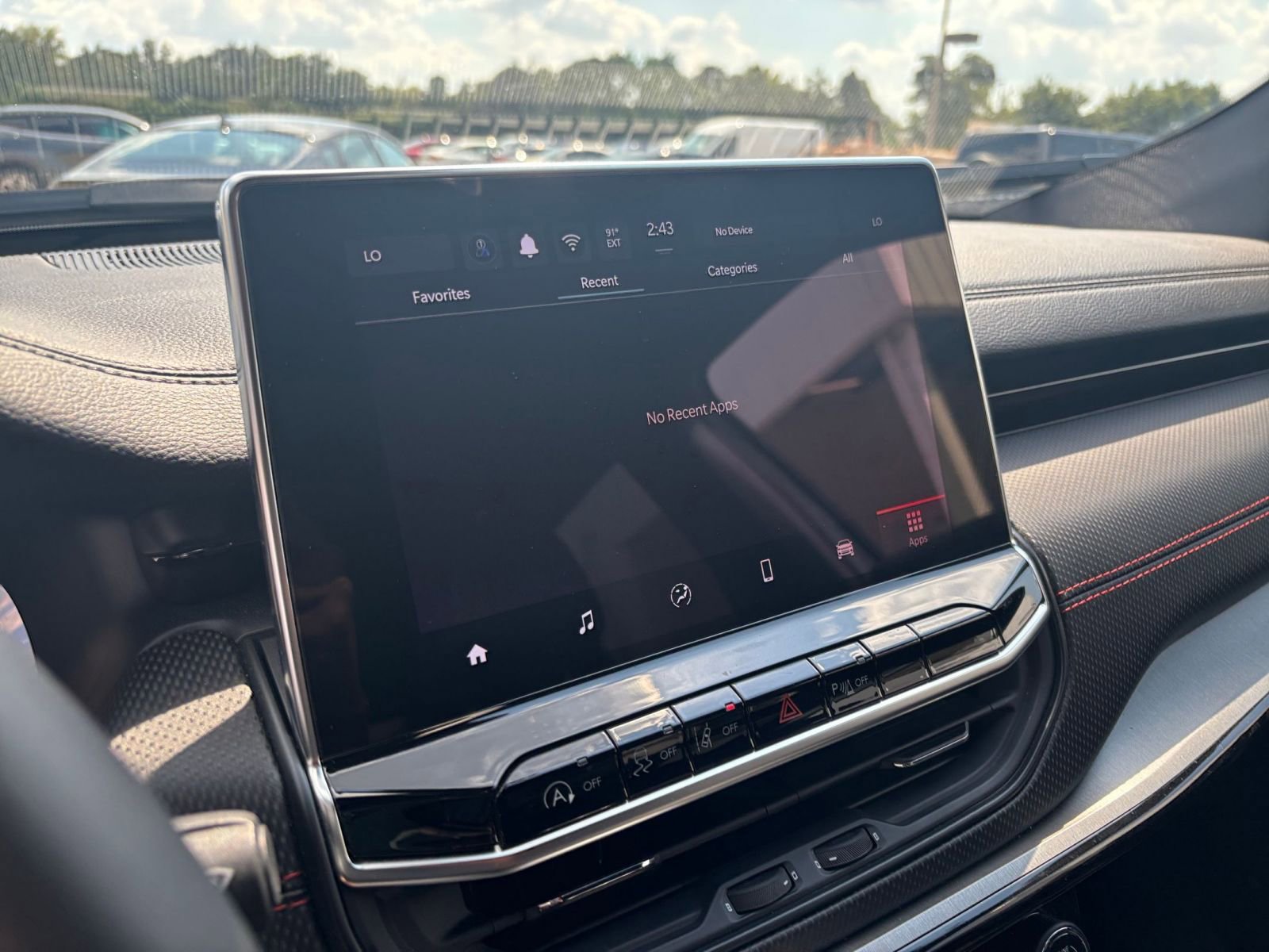 Thumbnail: 2025 Jeep Compass - 21