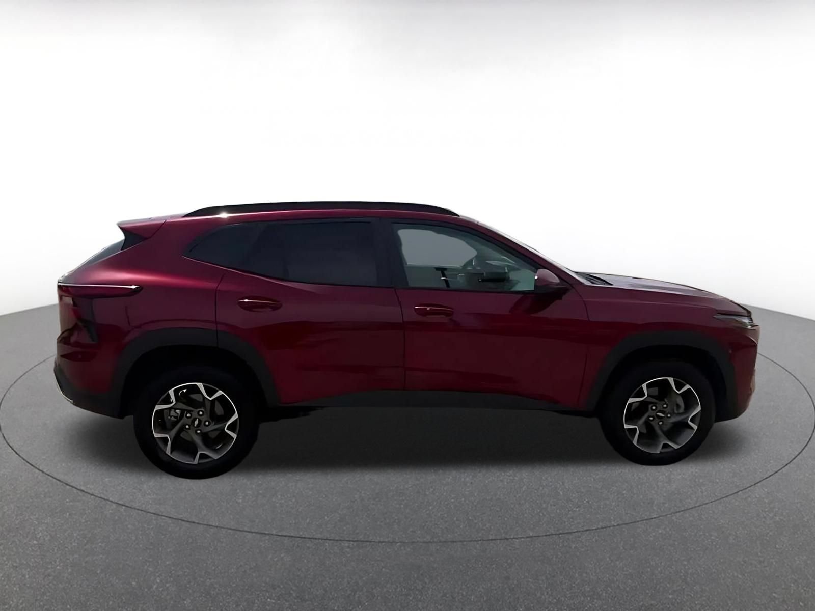 Thumbnail: 2025 Chevrolet Trax - 13