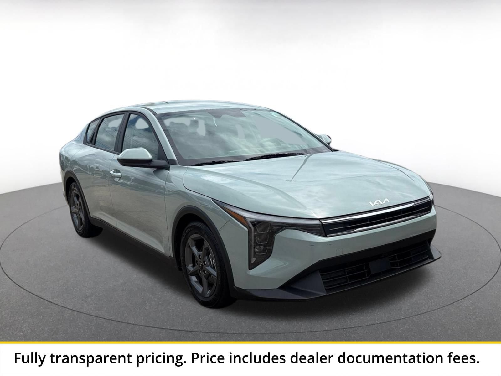 Thumbnail: 2025 Kia K4 - 1