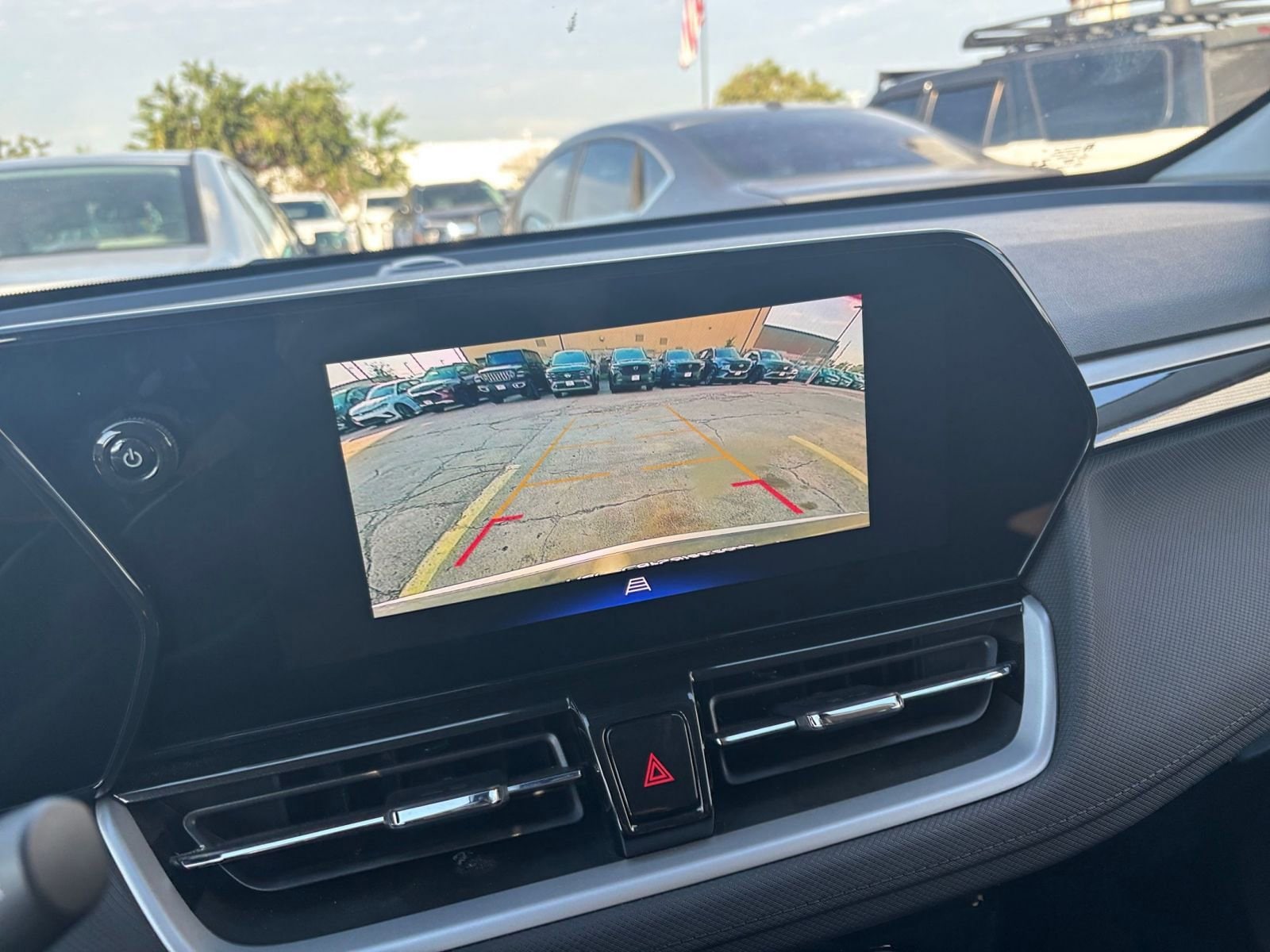 Thumbnail: 2025 Chevrolet TrailBlazer - 17