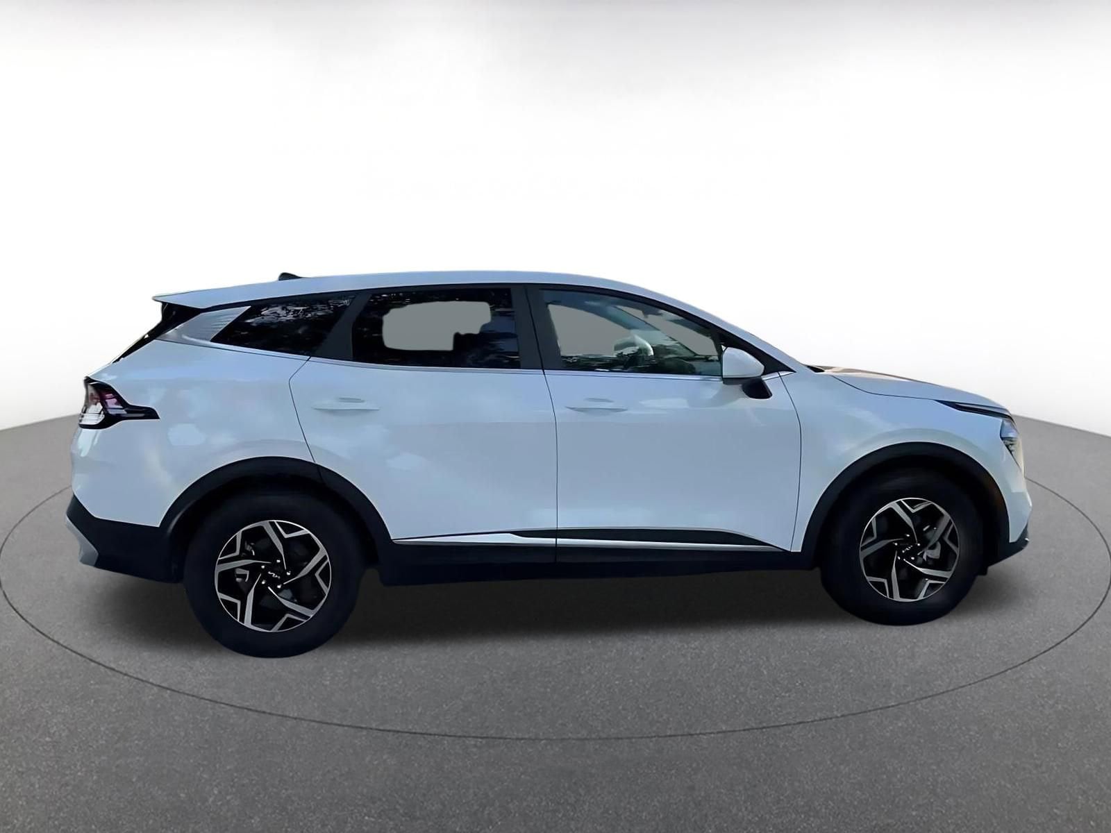 Thumbnail: 2025 Kia Sportage - 16